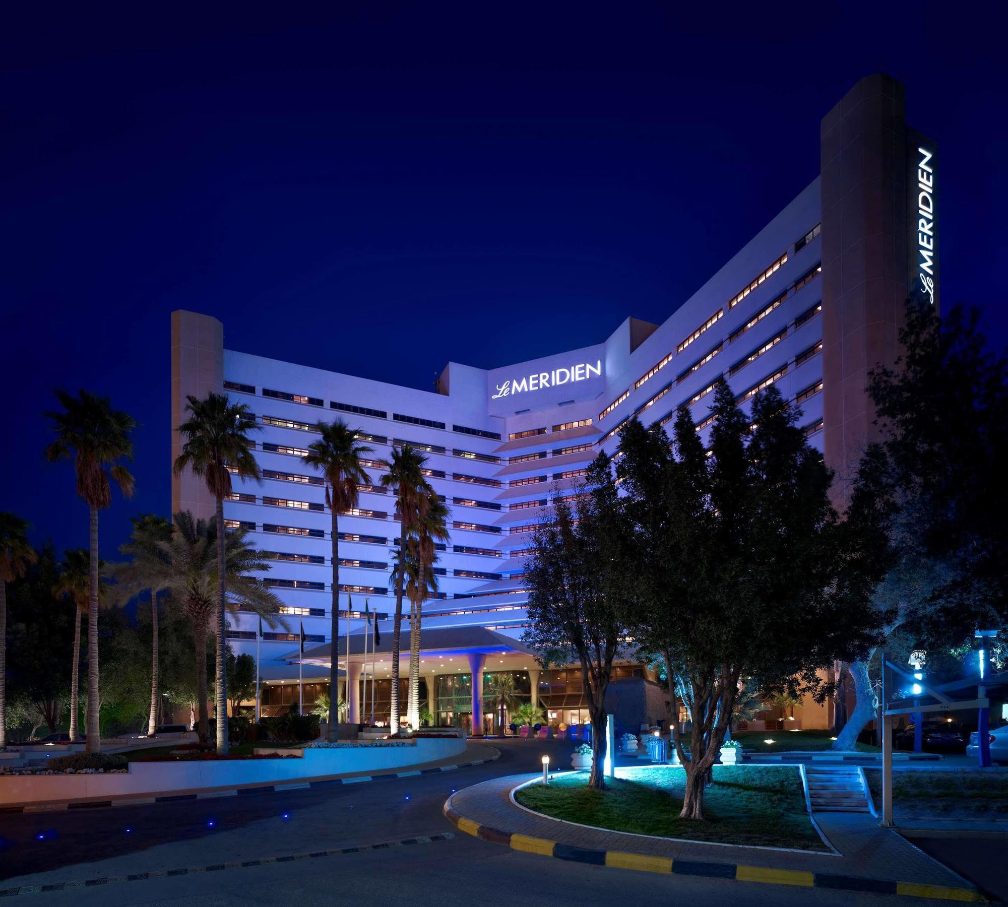 Le Meridien Al Khobar Hotel Екстериор снимка